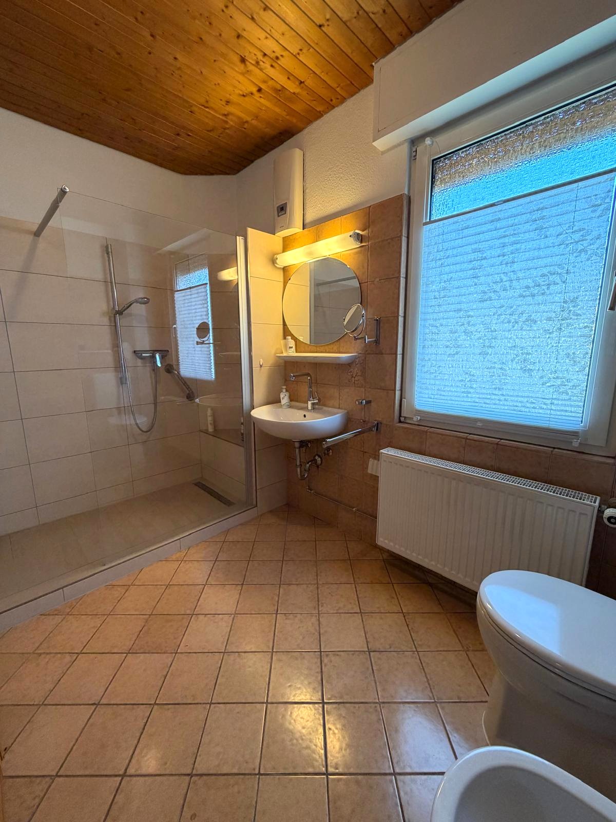 Ihr Badezimmer im 1.OG