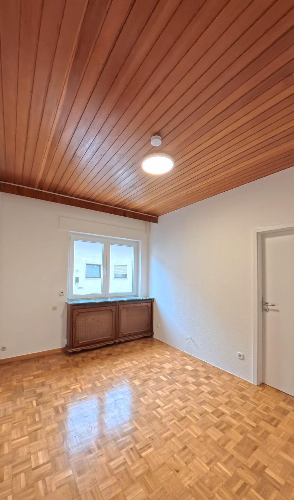 Ihre Wohn-/Schlafzimmer