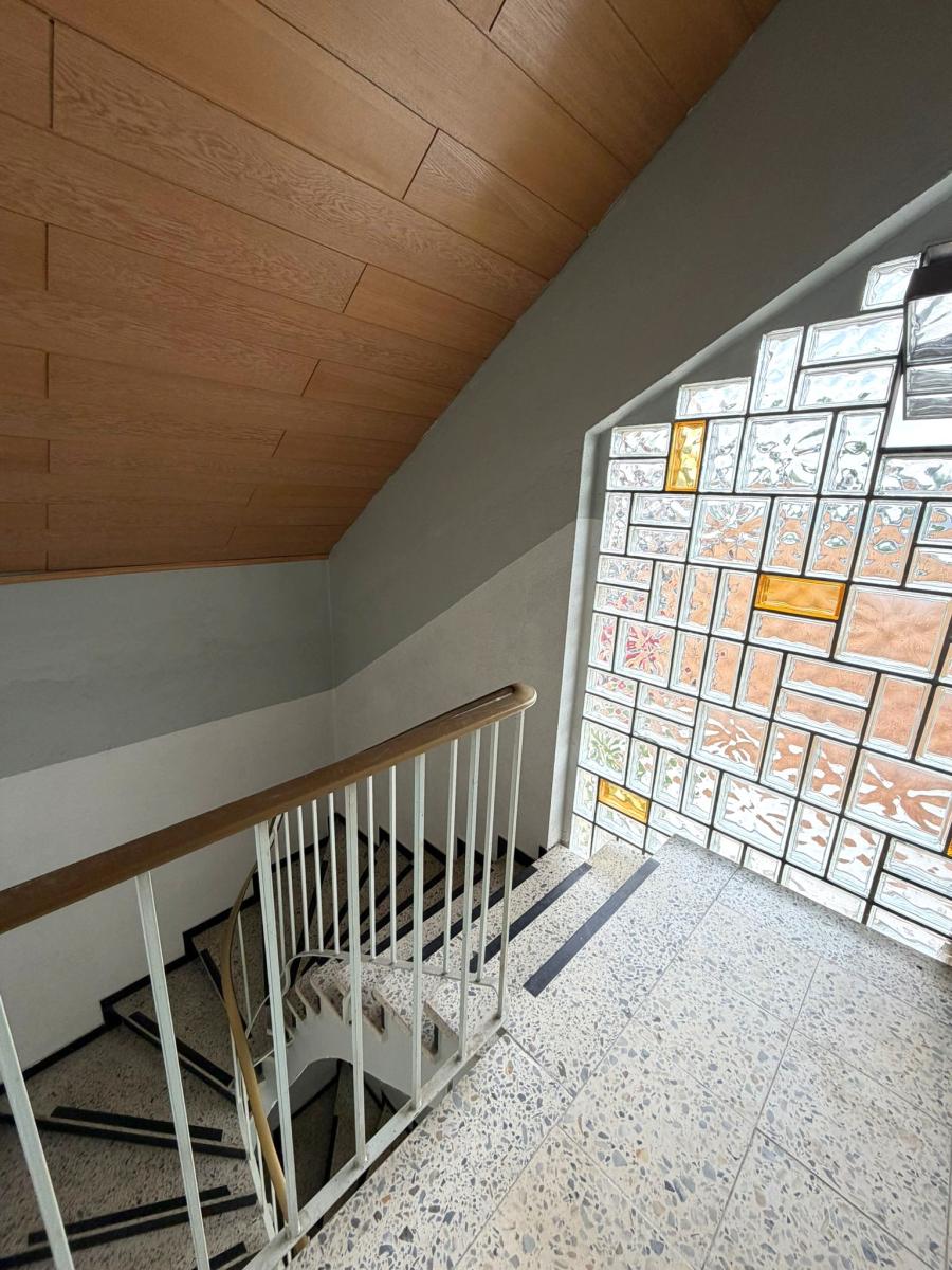 das Treppenhaus im DG